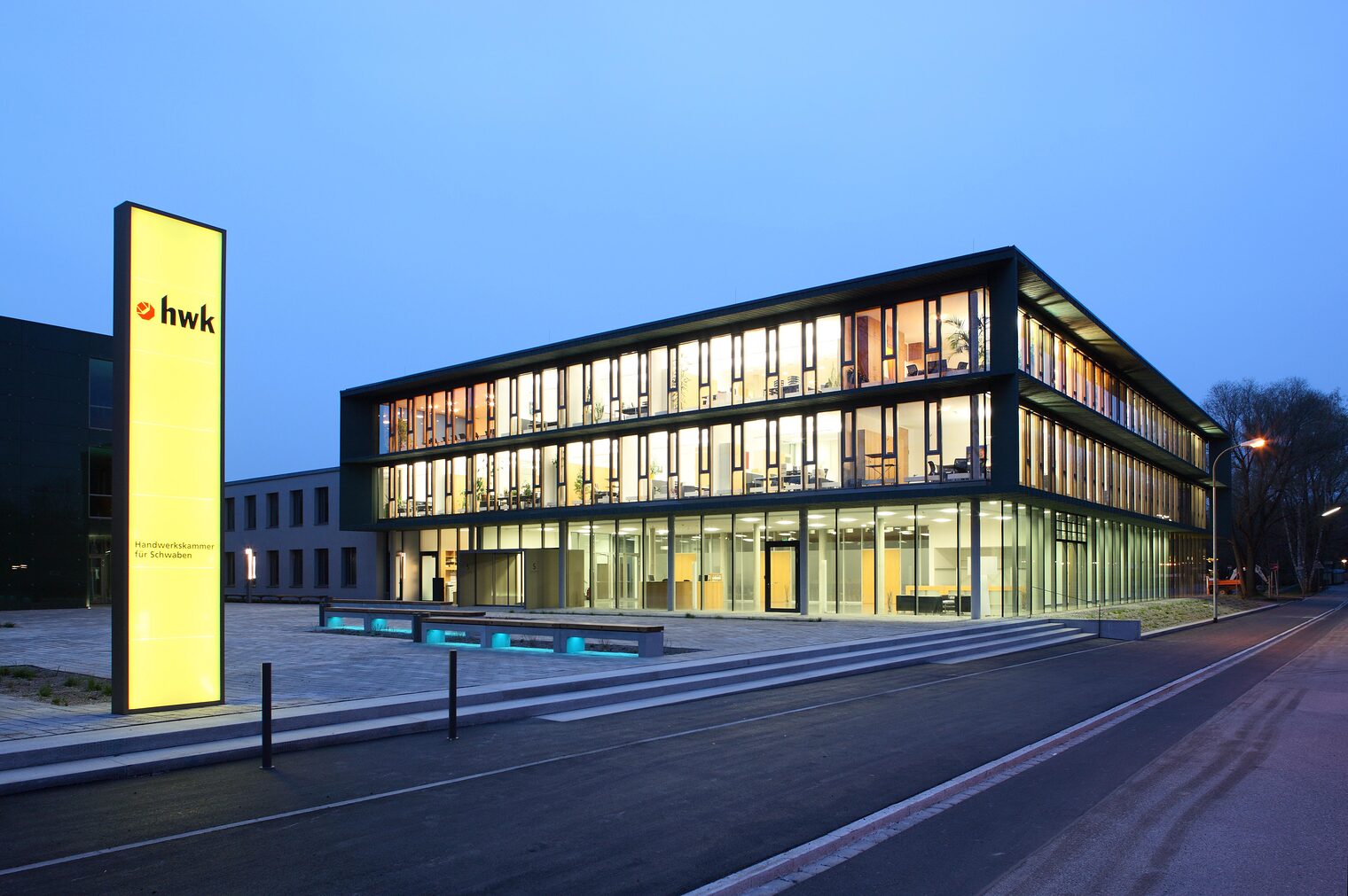 Service-Zentrum 2