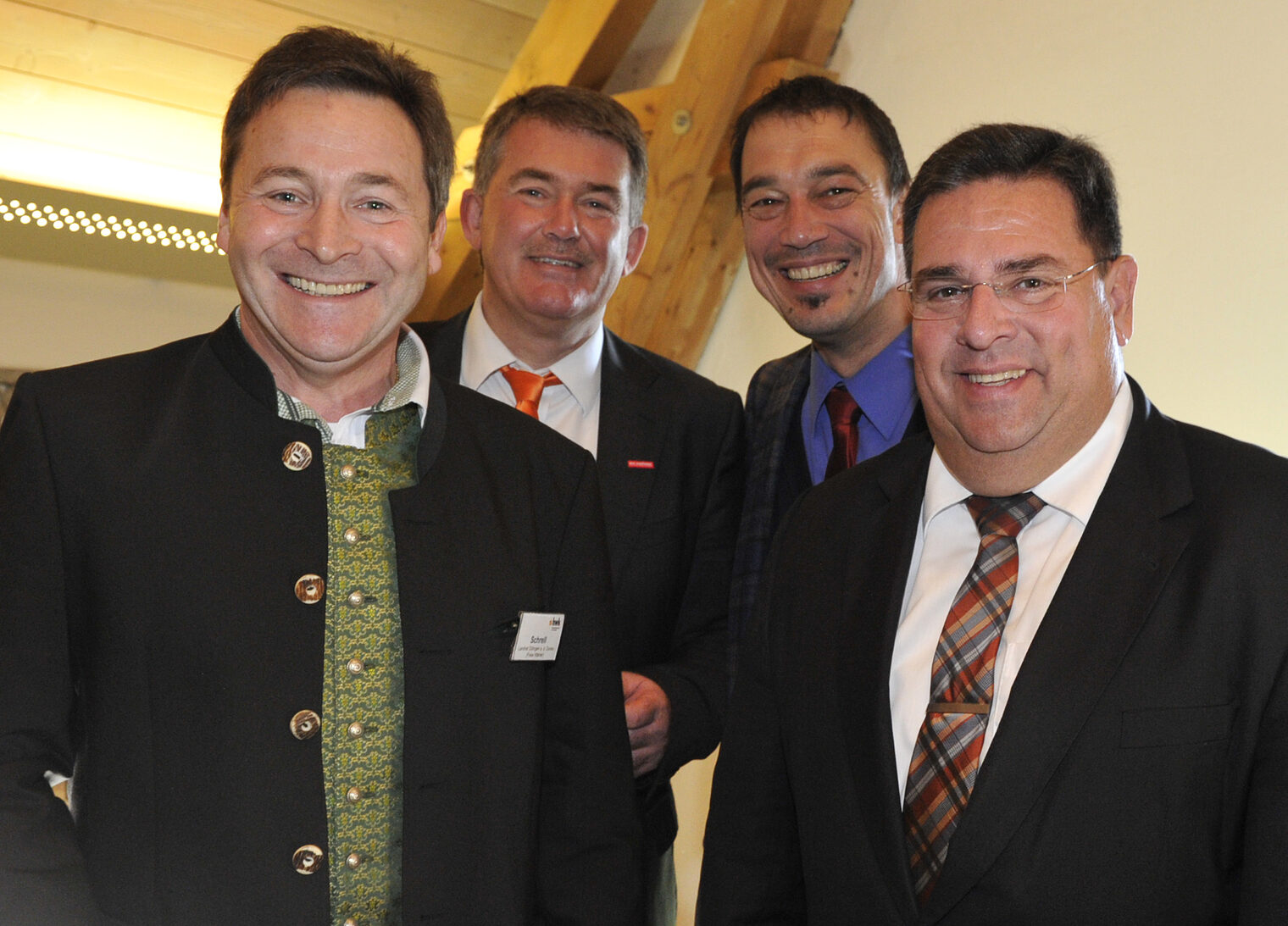 Landrat Leo Schrell mit Ulrich Wagner, MdL Dr. Linus Förster und MdL Herbert Wöhrlein Landrat Leo Schrell mit Ulrich Wagner, MdL Dr. Linus Förster und MdL Herbert Wöhrlein
